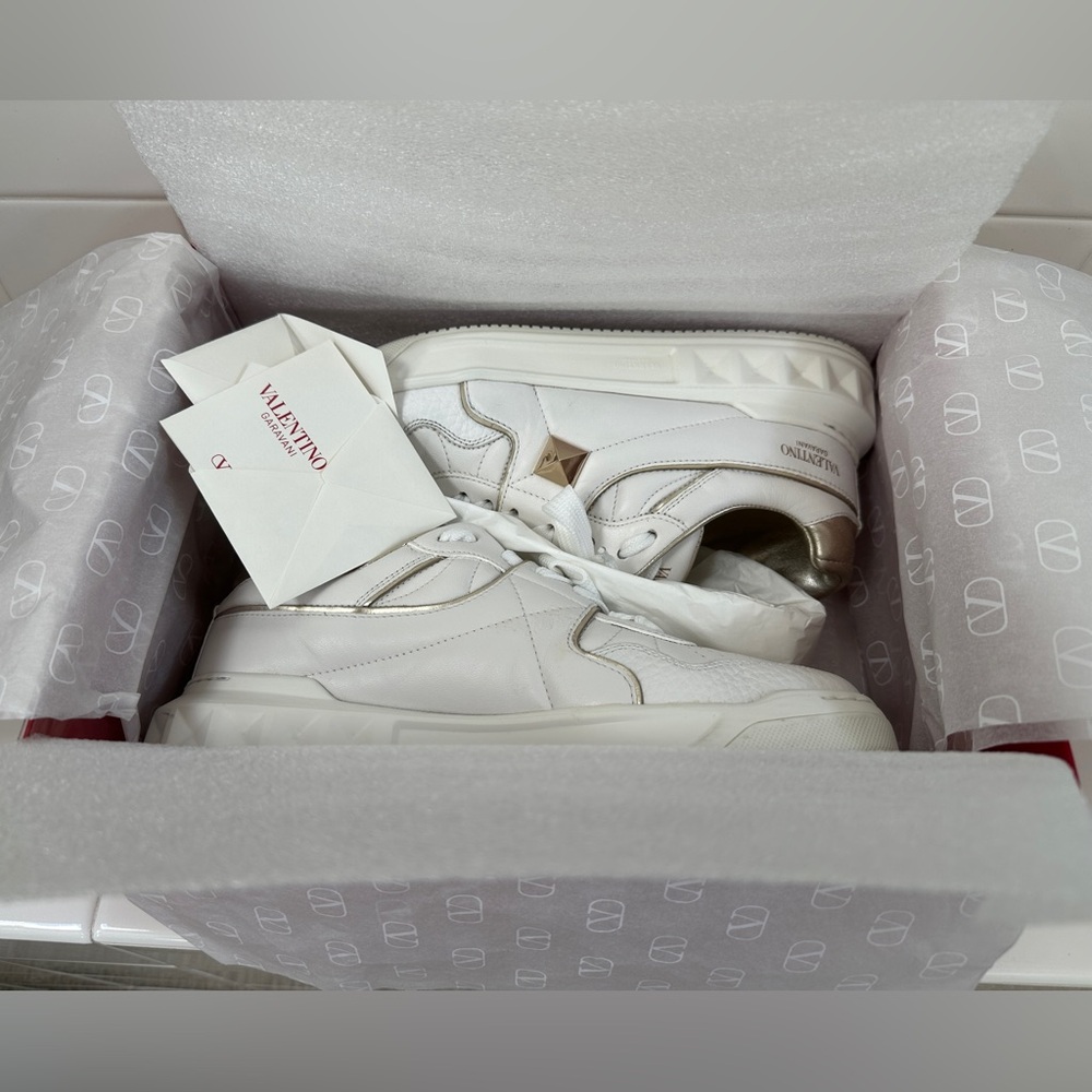 Valentino White Leather Sneakers with Gold Trim.  Authentic - Picture 14 of 14